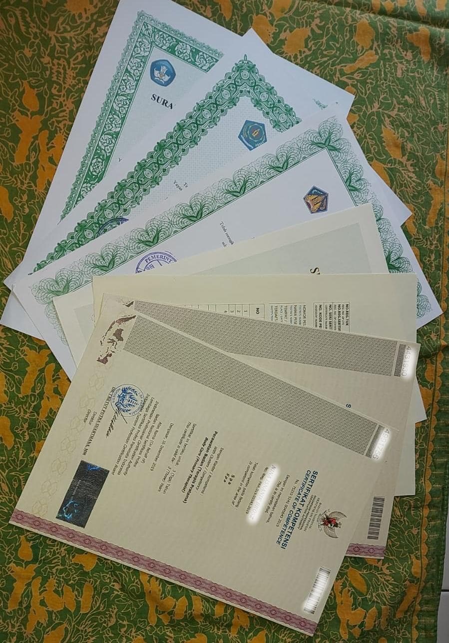 Sertifikat dan dokumentasi resmi NBest Bali Massage